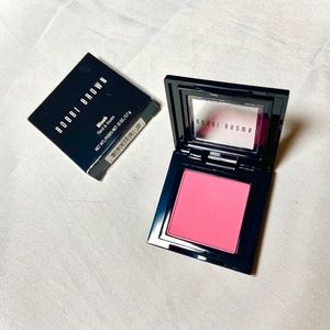 Bobbi Brown Blush- Apricot